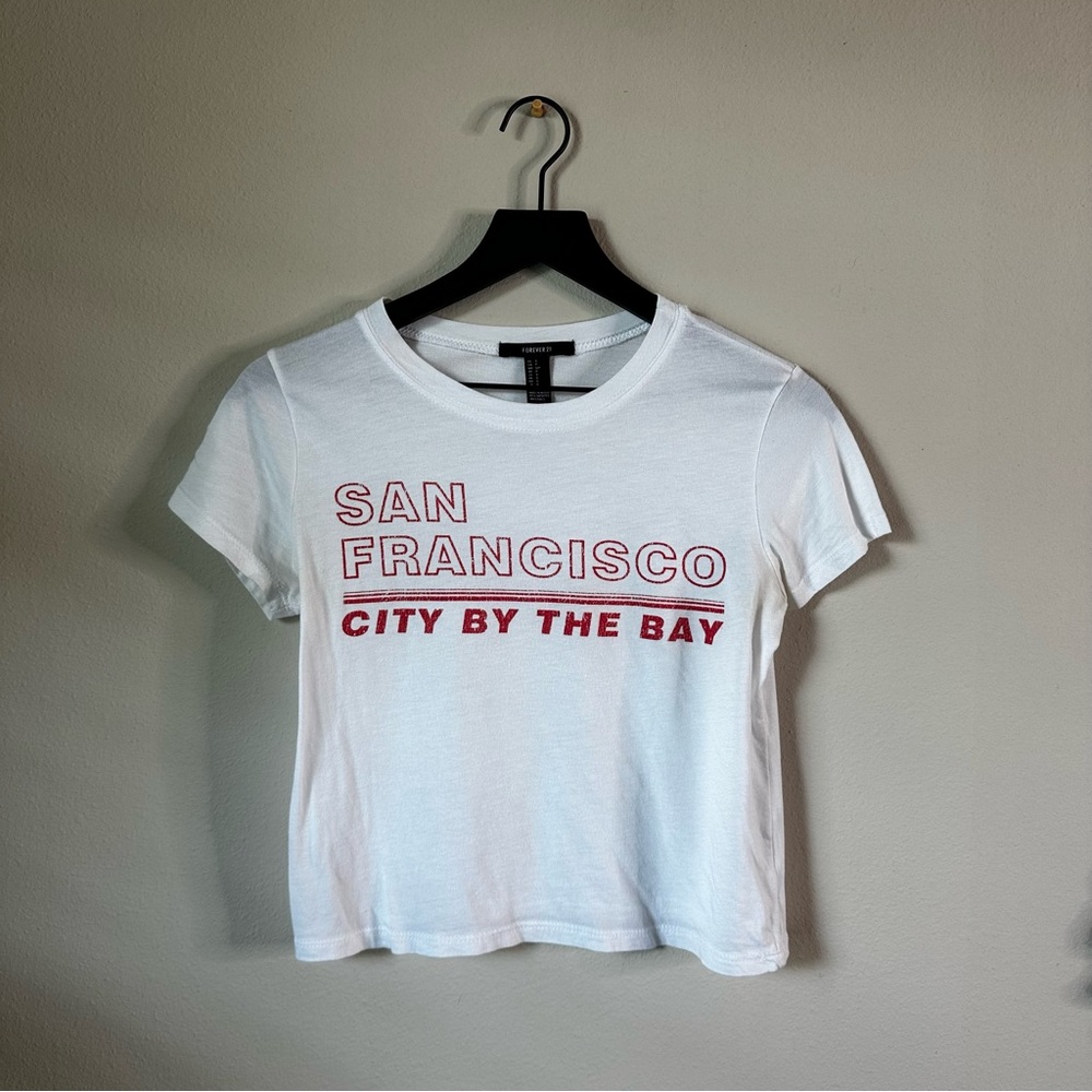 San Francisco Graphic Crop Top